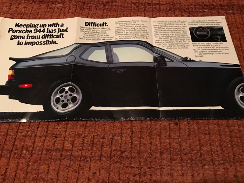 Illustration for article titled I have a 32 year old center fold advertisement from Road & Track